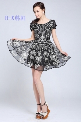 一代品牌服裝批發市場全解析 價格、樣品與庫存尾貨信息